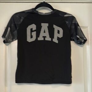 GAP Black and White Short Sleeve Tee with Signature Logo